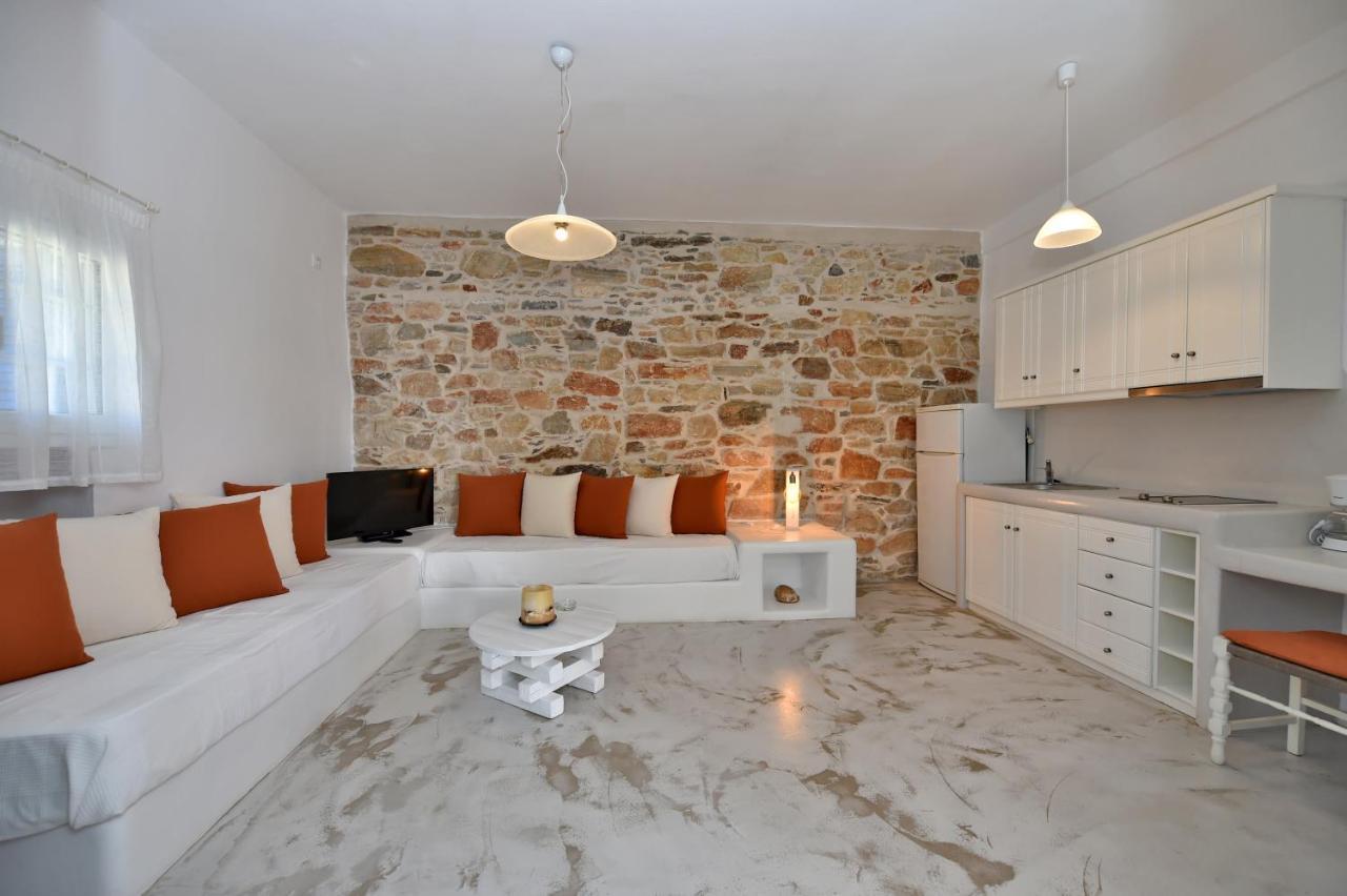 Ferienwohnung Tinos Peristerionas Exterior foto